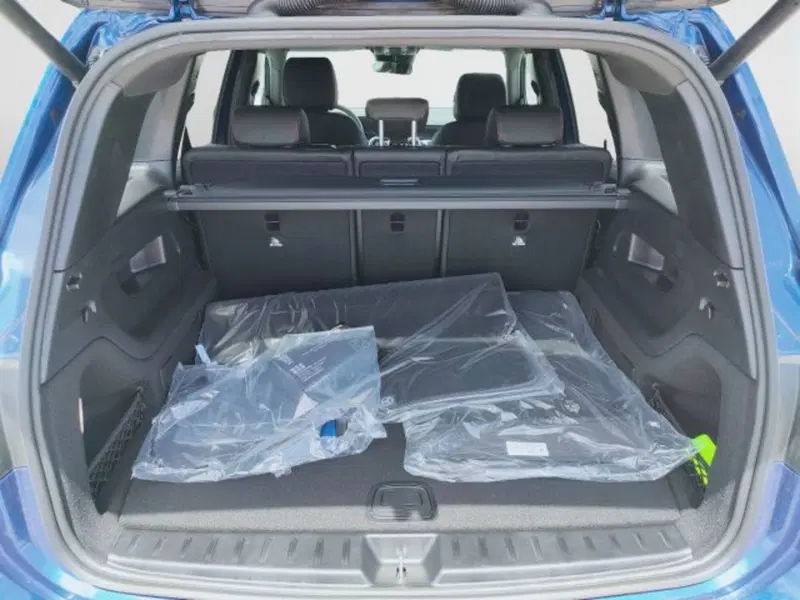 Mercedes-Benz GLB nuova a Teramo (5)