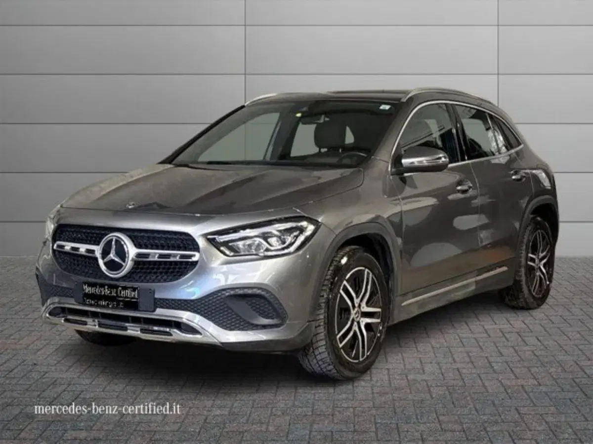 Mercedes-Benz GLA SUV usata a Bologna