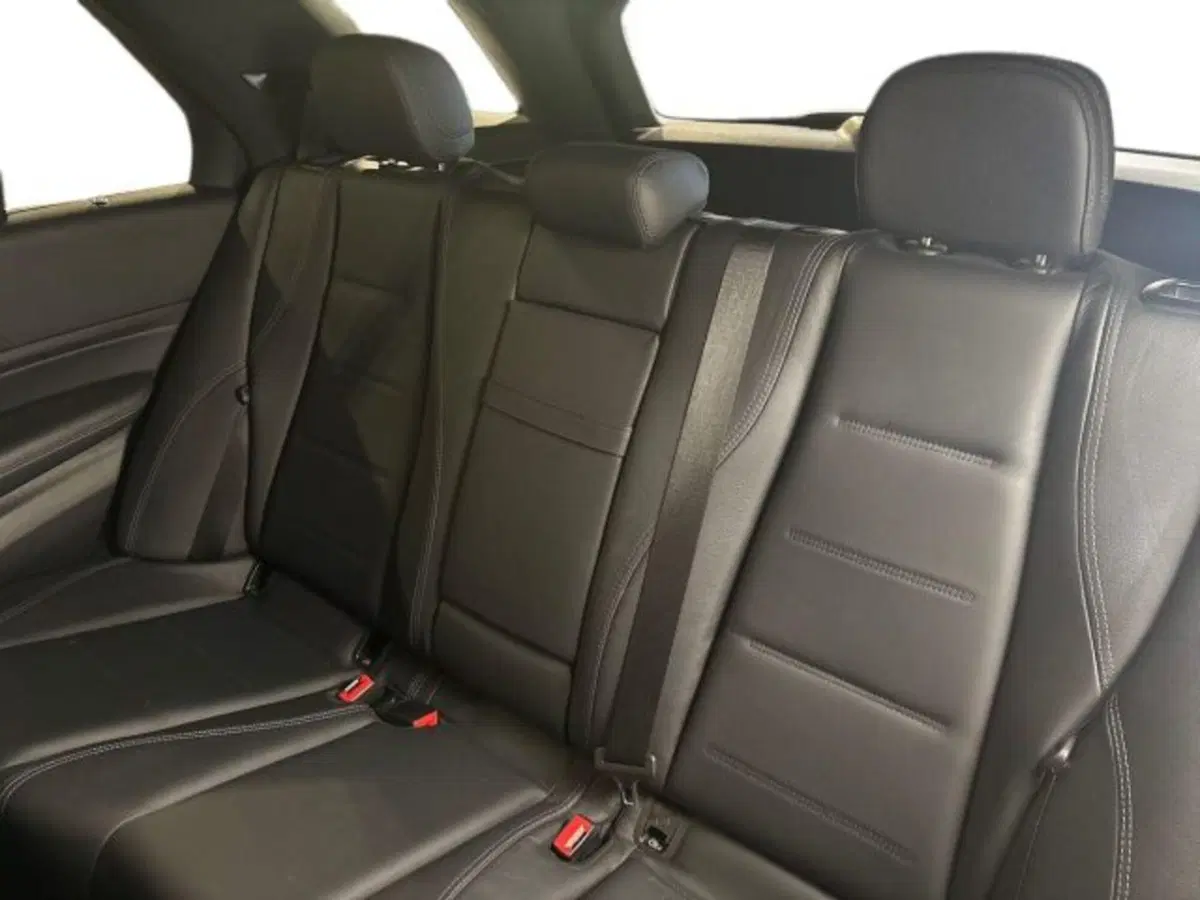 Mercedes-Benz GLB EQ usata a Bologna (16)