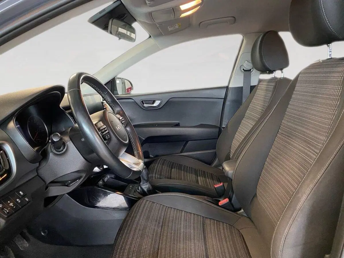 Kia Stonic usata a Torino (7)