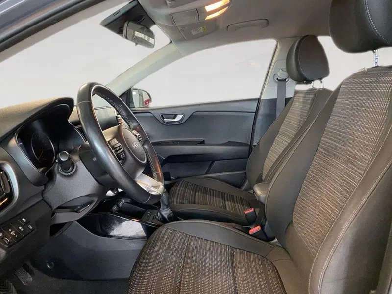 Kia Stonic usata a Torino (7)