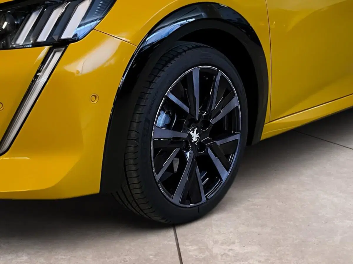 Peugeot 208 usata a Torino (15)