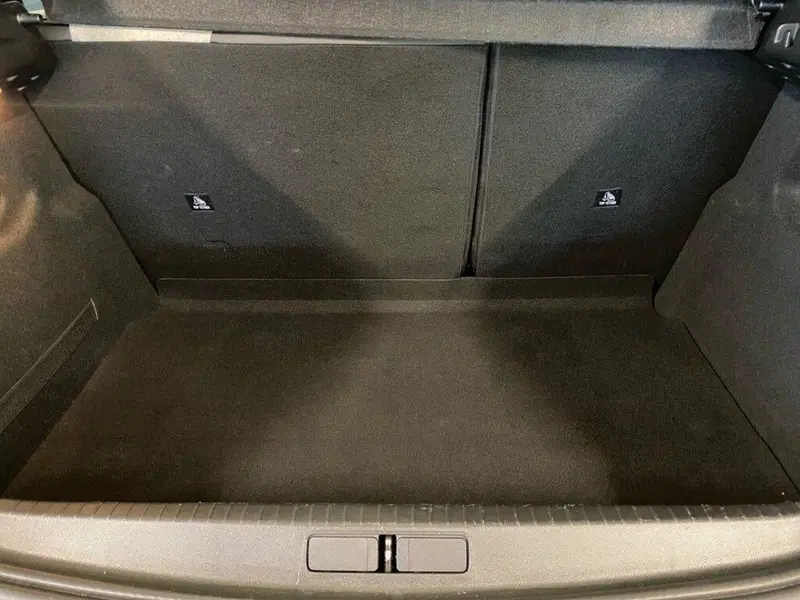 Peugeot 208 usata a Torino (9)