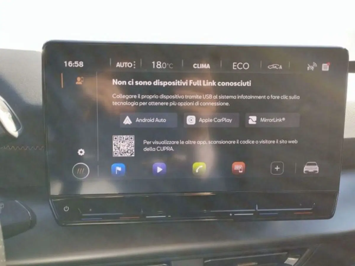 Cupra Born usata a Vicenza (11)