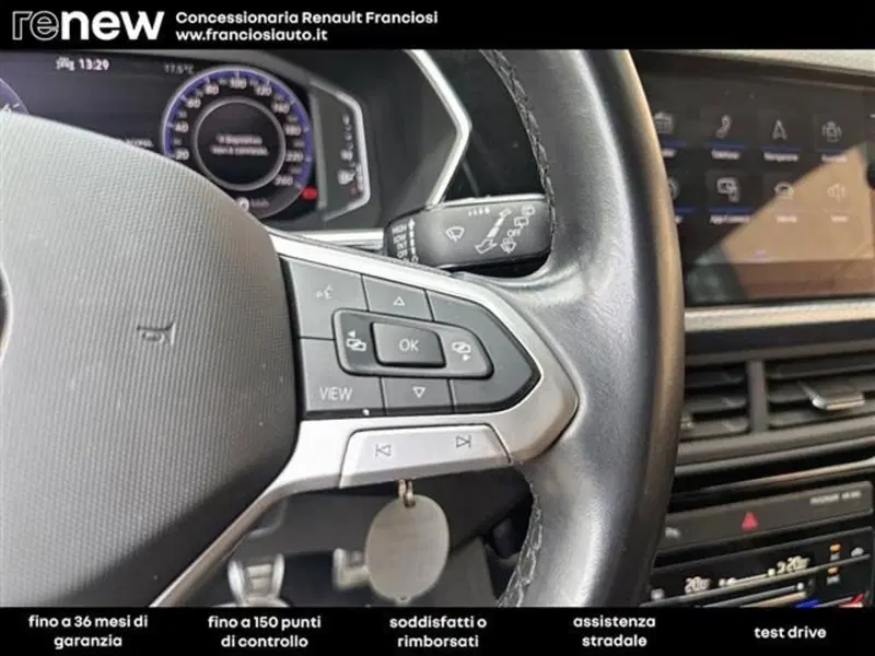 Volkswagen T-Cross usata a Modena (14)