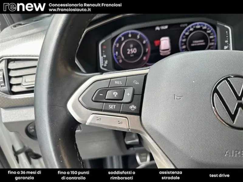Volkswagen T-Cross usata a Modena (19)