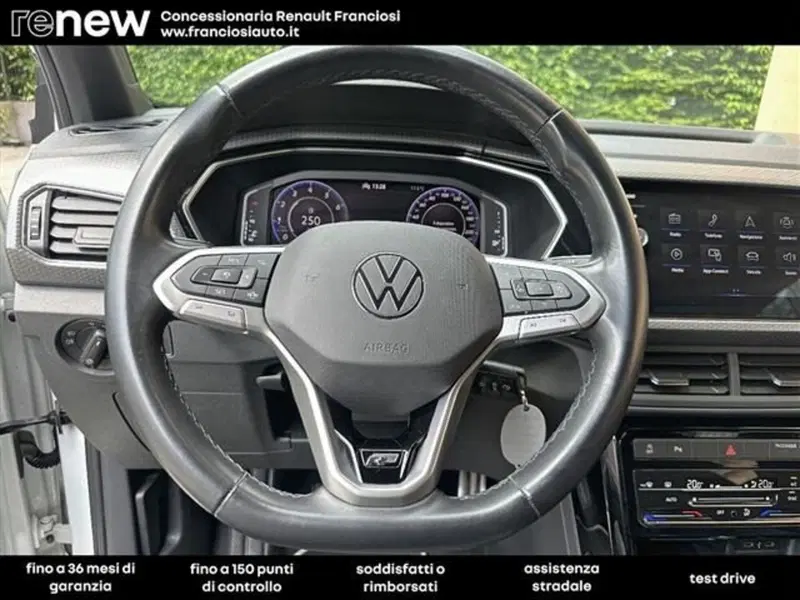 Volkswagen T-Cross usata a Modena (6)