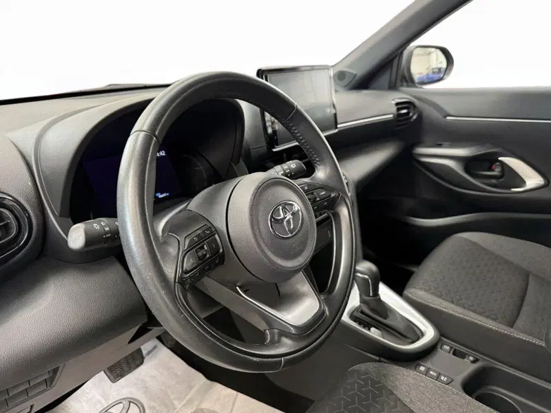 Toyota Yaris Cross usata a Monza e Brianza (12)