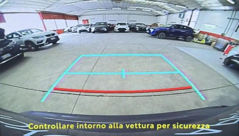 Toyota Yaris Cross usata a Monza e Brianza (14)