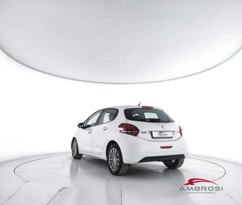 Peugeot 208 usata a Perugia (4)