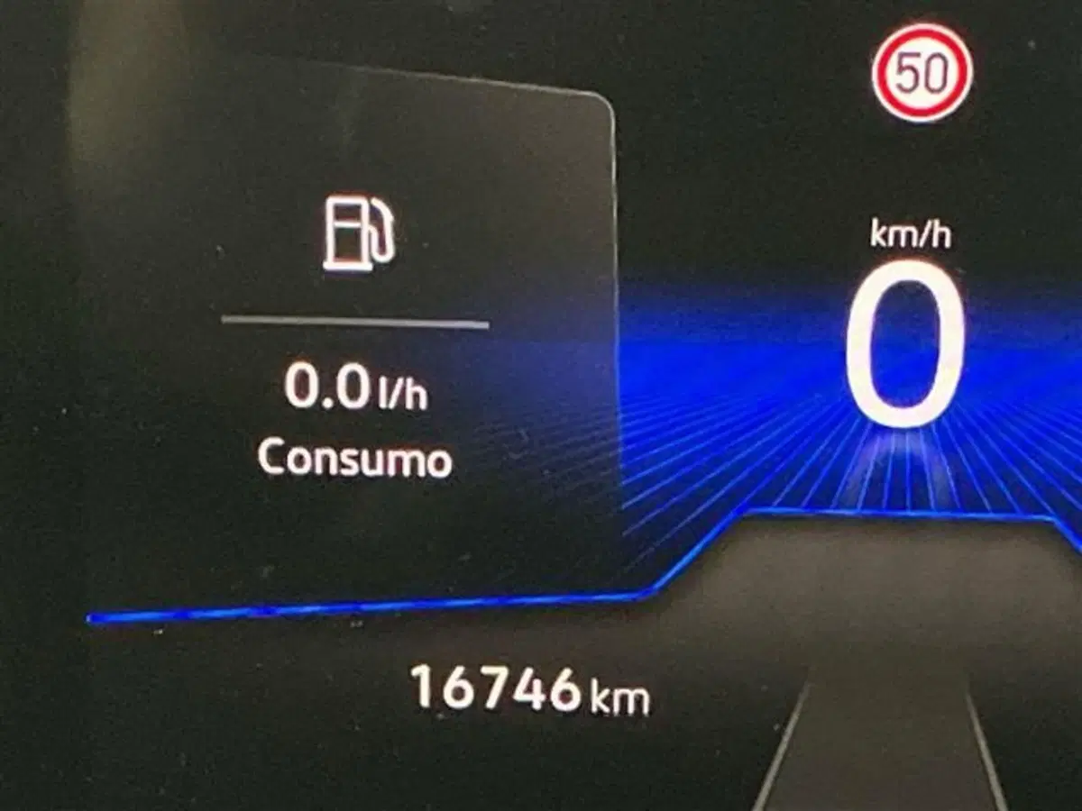Volkswagen T-Cross usata a Como (15)