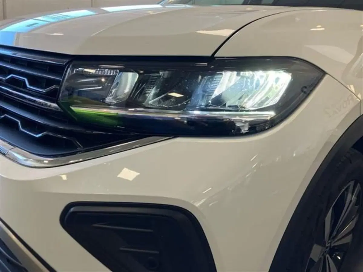 Volkswagen T-Cross usata a Como (6)