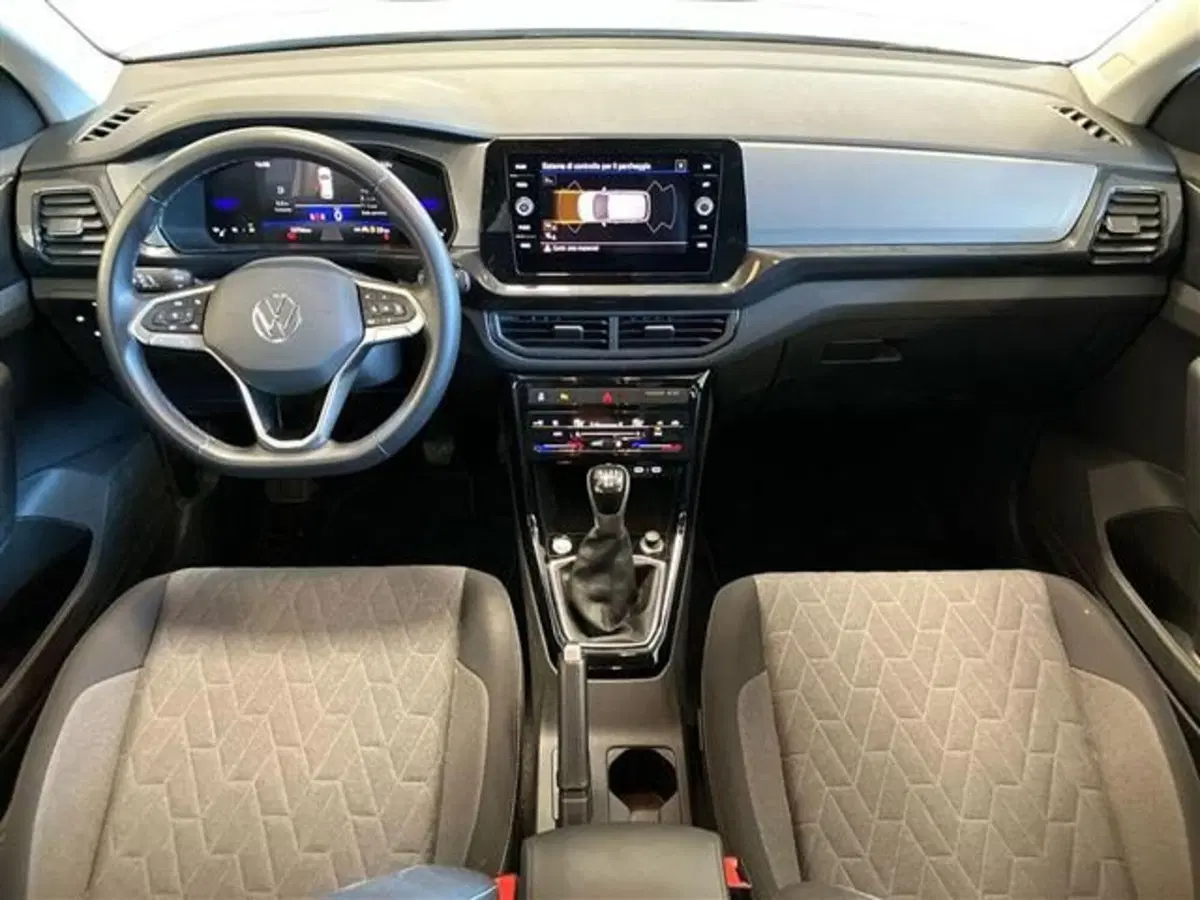 Volkswagen T-Cross usata a Como (9)