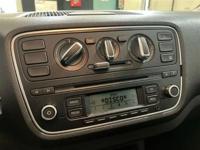 Skoda Citigo usata a Como (14)