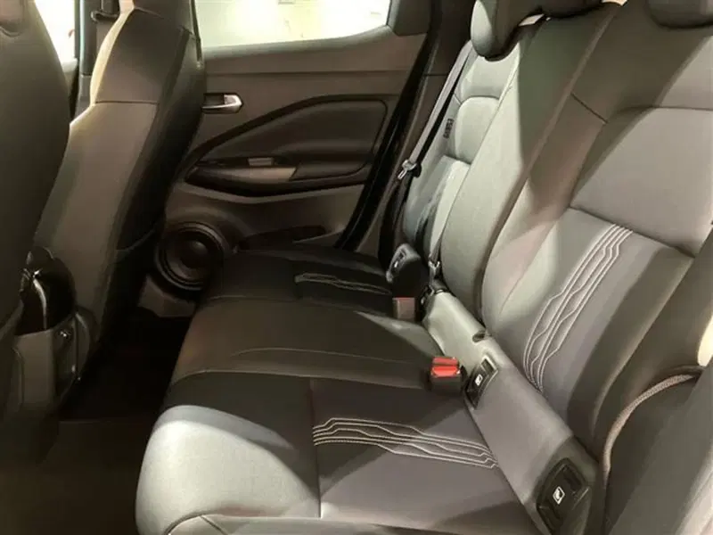 Nissan Juke usata a Como (12)