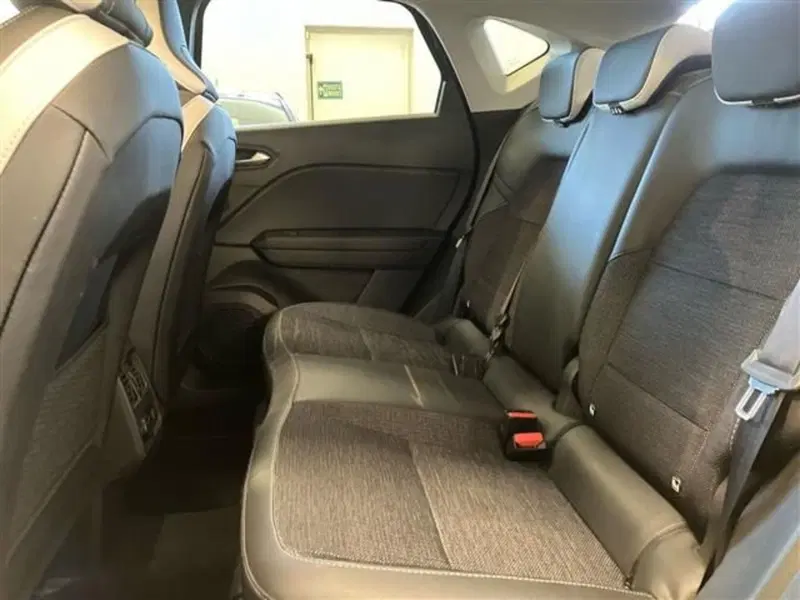 Renault Captur usata a Como (12)