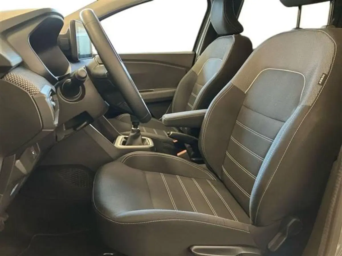 Dacia Jogger usata a Como (11)
