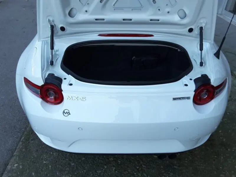 Mazda MX-5 nuova a Firenze (11)
