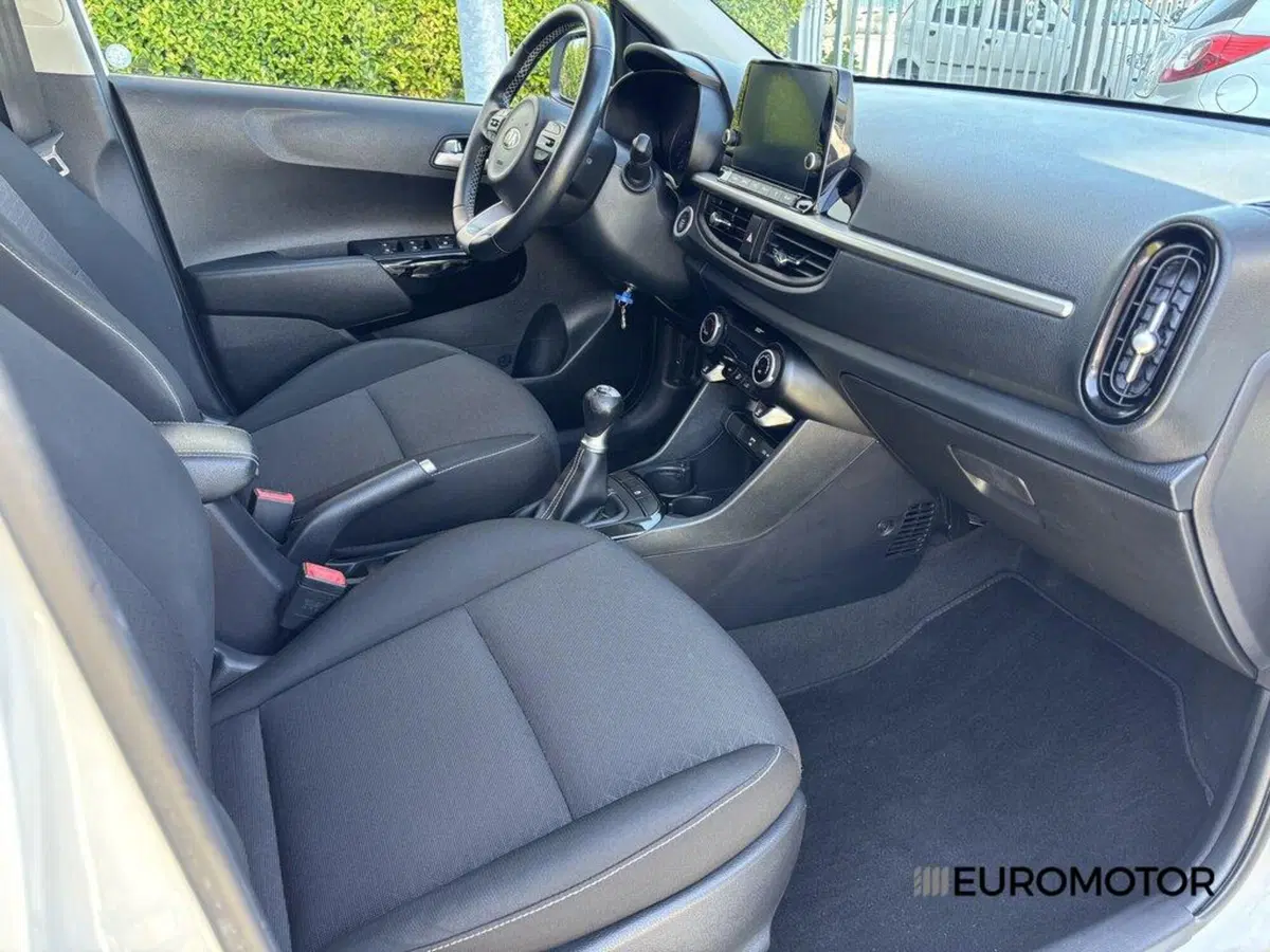 Kia Picanto usata a Bari (13)