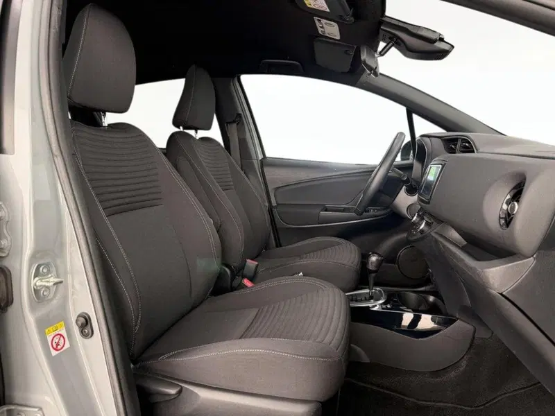 Toyota Yaris usata a Monza e Brianza (10)