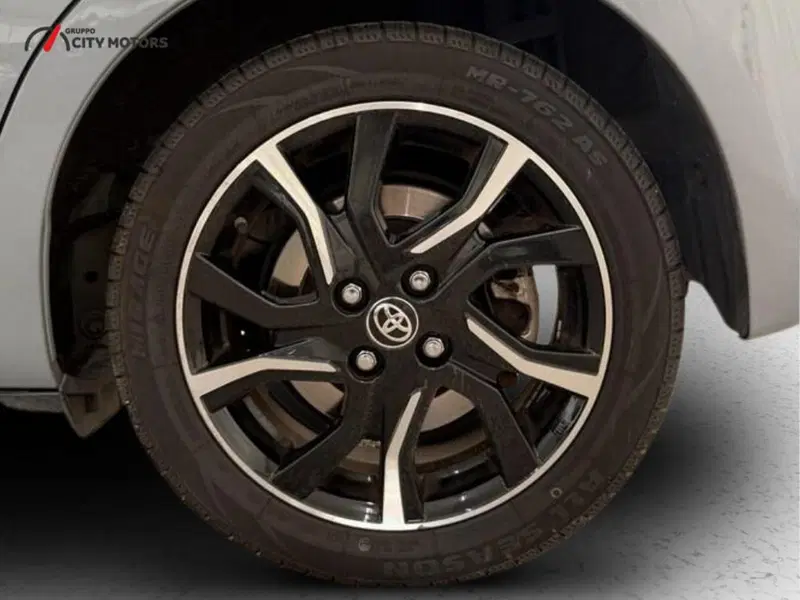 Toyota Yaris usata a Monza e Brianza (15)