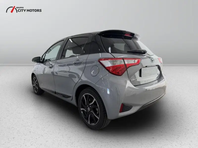 Toyota Yaris usata a Monza e Brianza (5)