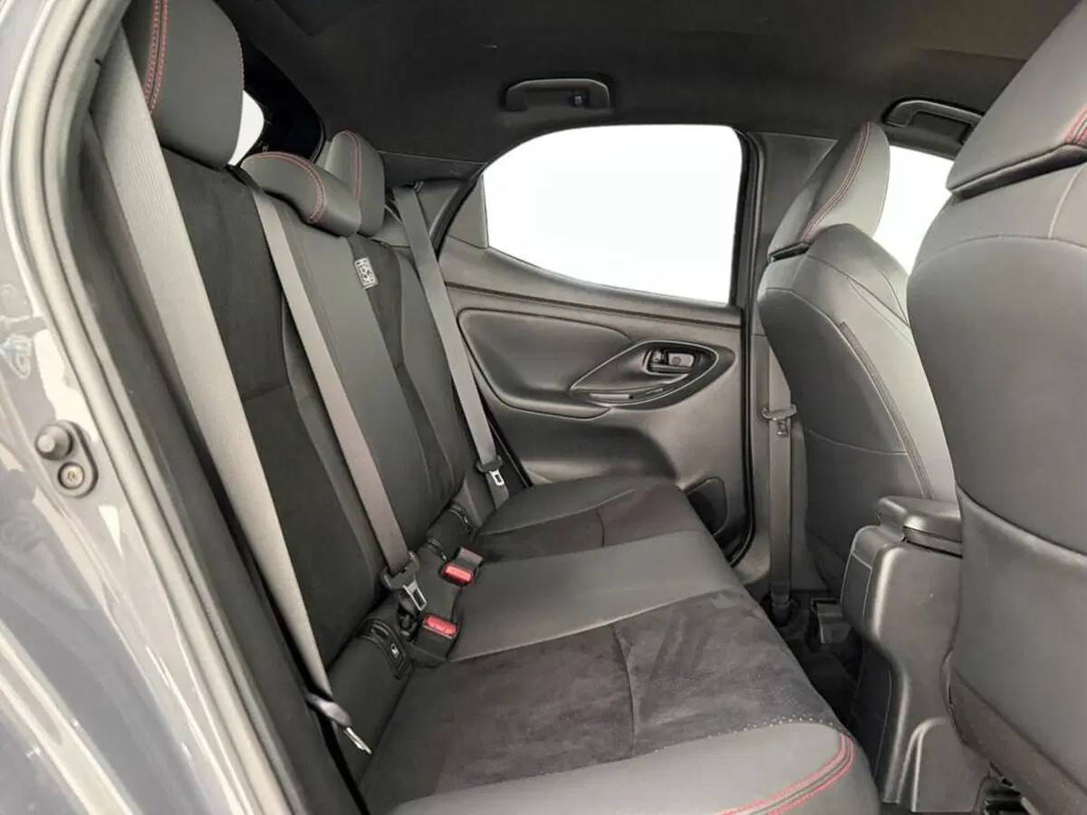 Toyota Yaris Cross usata a Monza e Brianza (10)