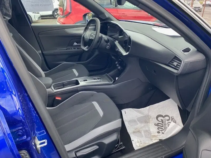 Opel Mokka nuova a Catania (12)