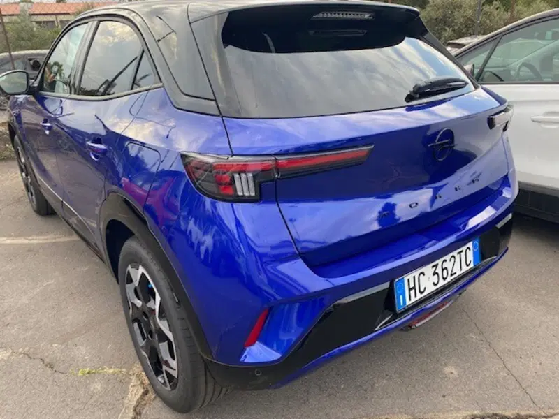 Opel Mokka nuova a Catania (2)