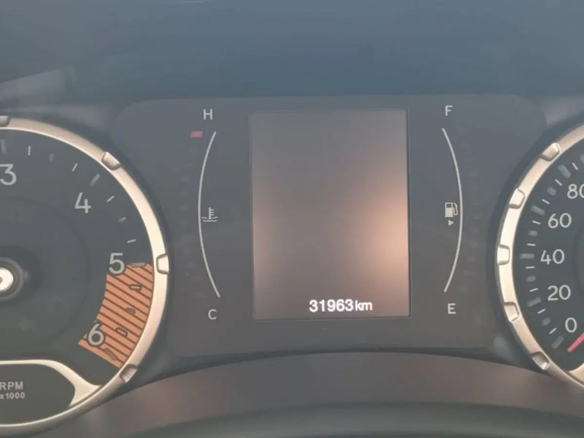 Jeep Renegade usata a Bari (10)