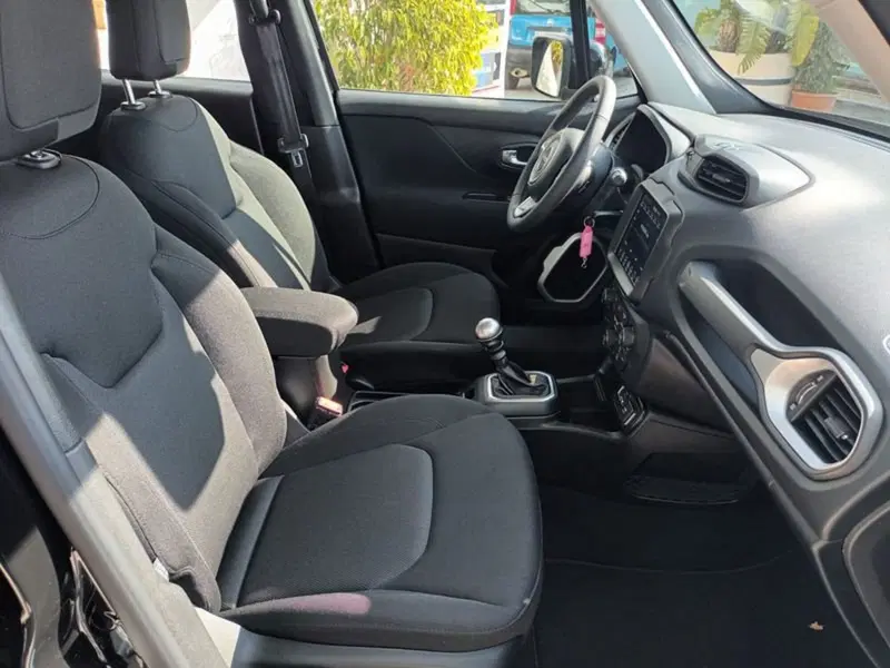 Jeep Renegade usata a Bari (16)