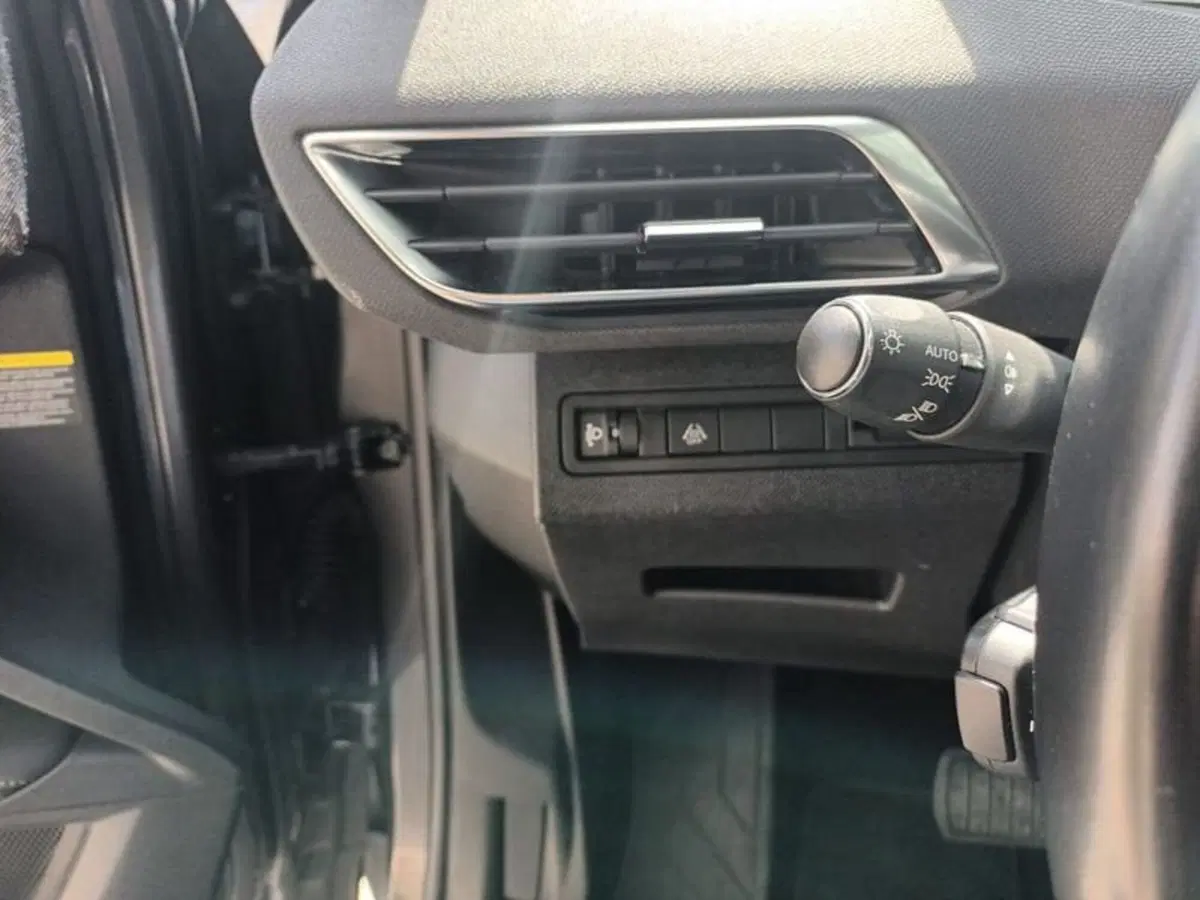Peugeot 3008 usata a Bari (11)