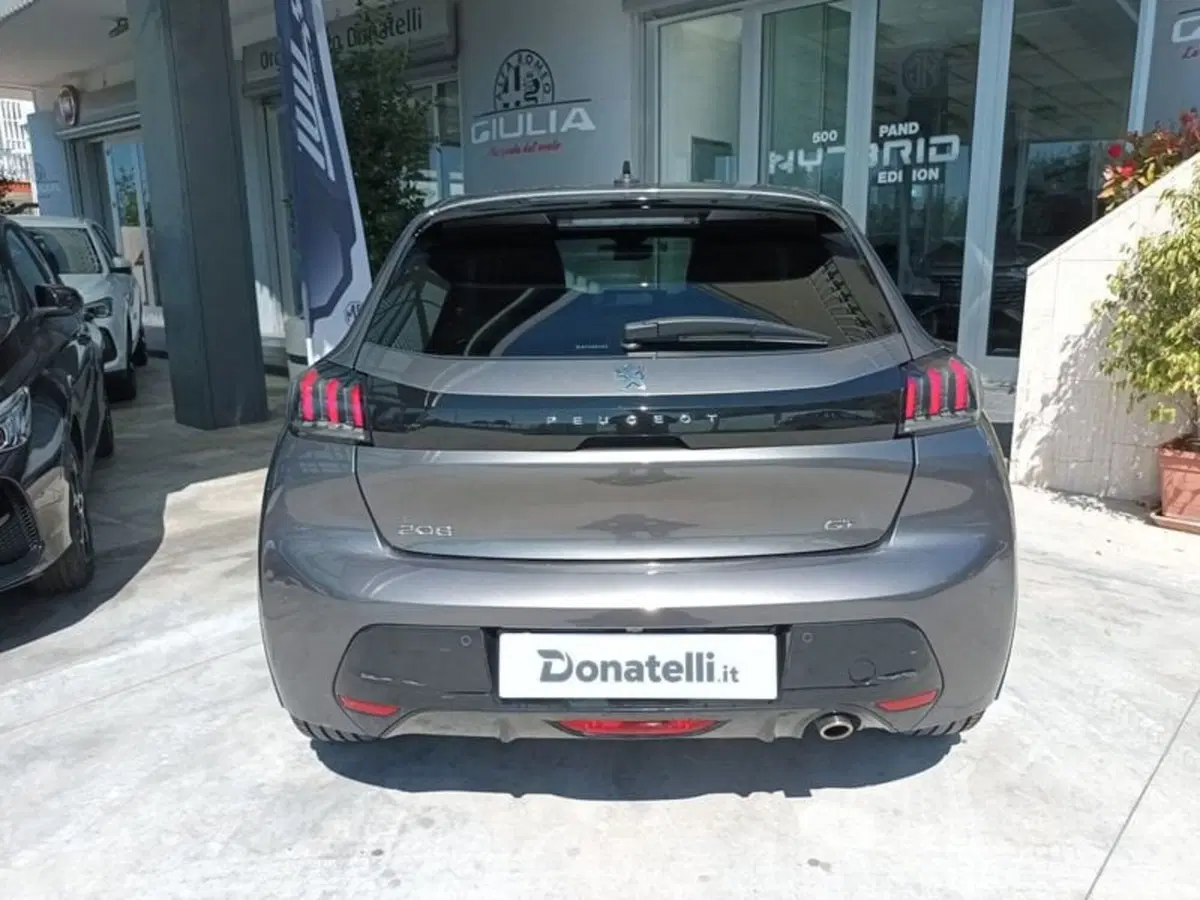 Peugeot 208 usata a Bari (20)