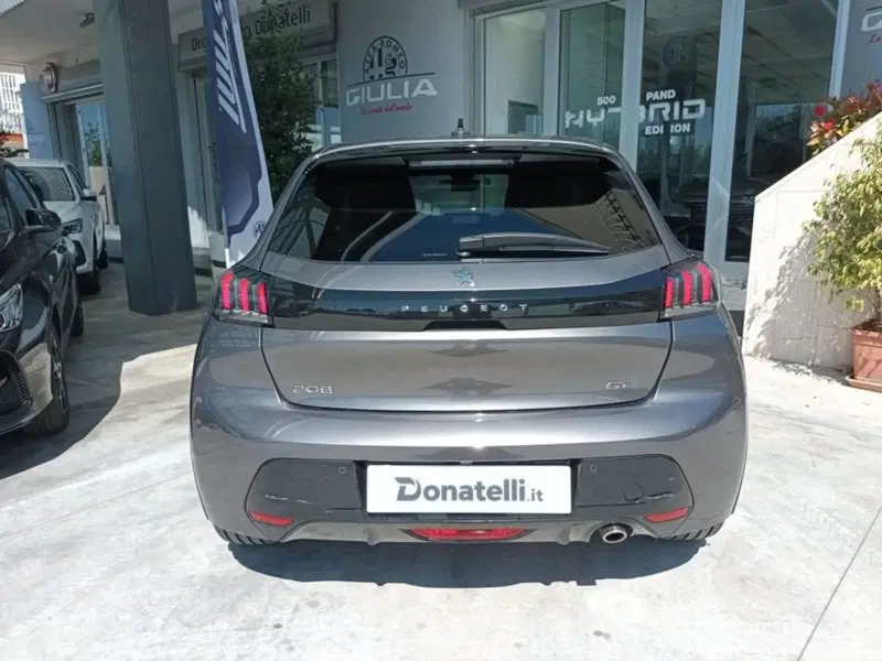 Peugeot 208 usata a Bari (20)