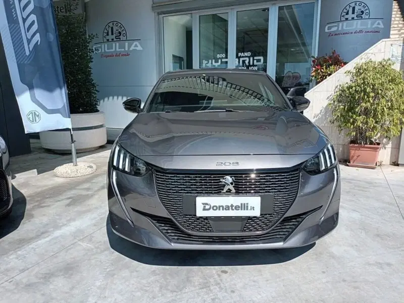 Peugeot 208 usata a Bari (5)