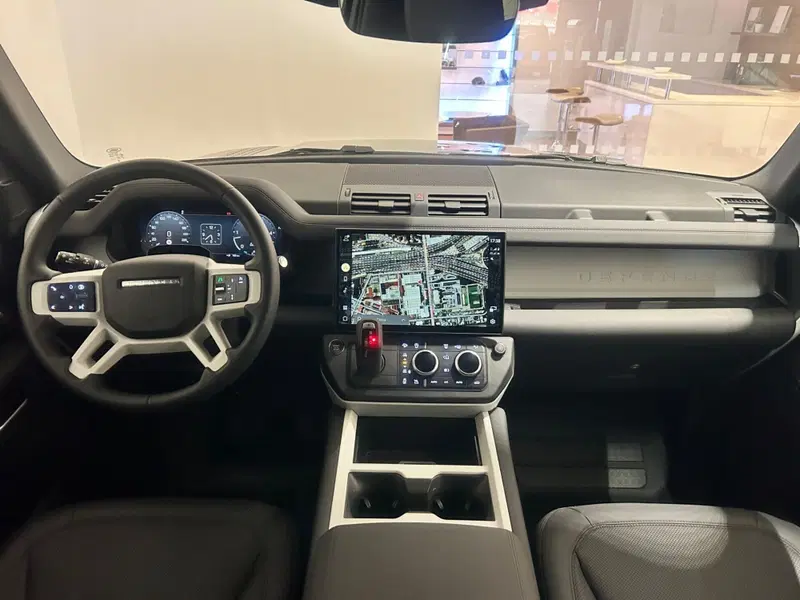 Land Rover Defender usata a Napoli (4)