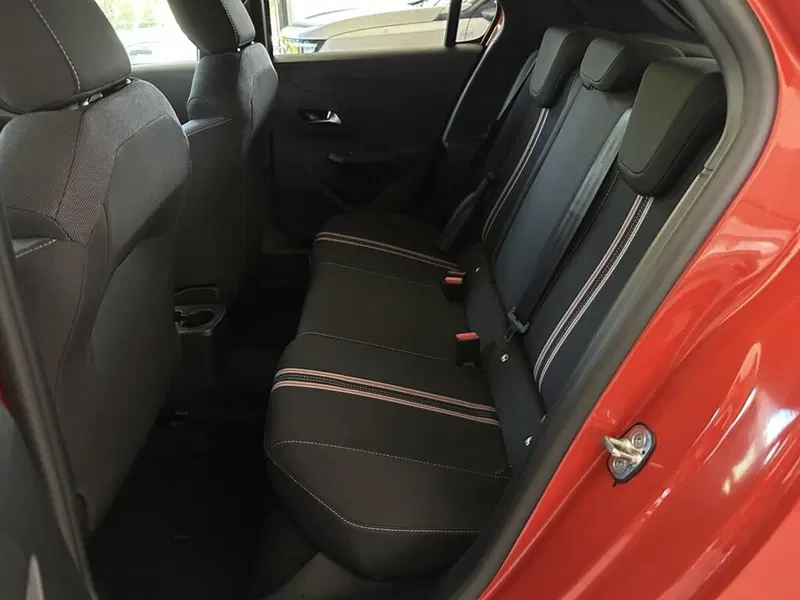 Opel Corsa nuova a Sondrio (10)