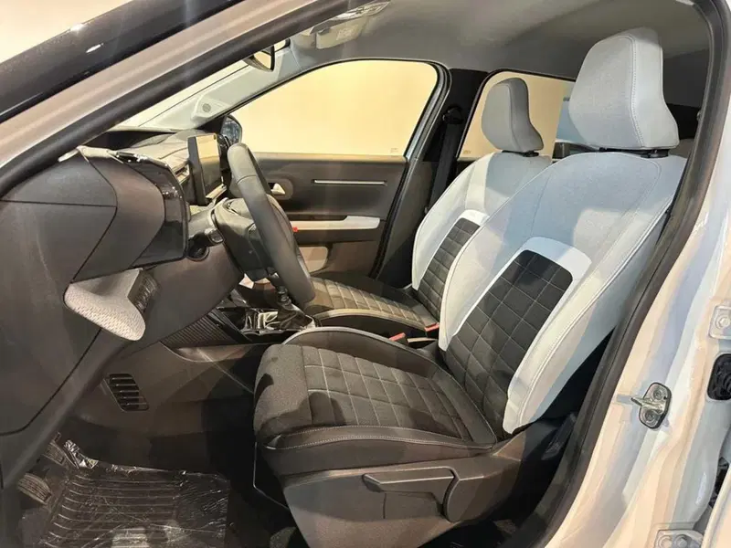 Citroen C3 nuova a Sondrio (10)