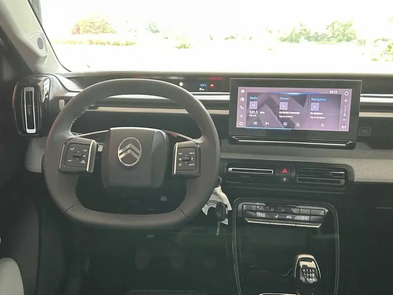 Citroen C3 nuova a Sondrio (13)