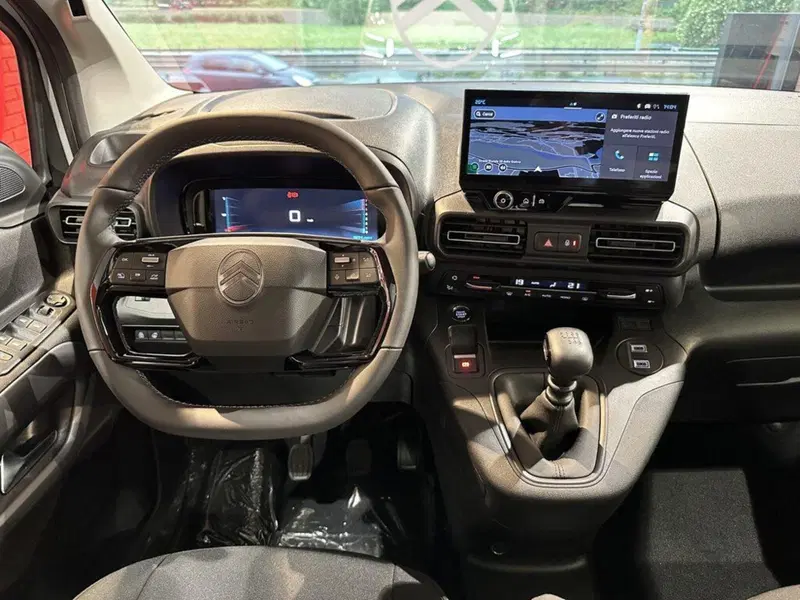Citroen Berlingo nuova a Sondrio (12)
