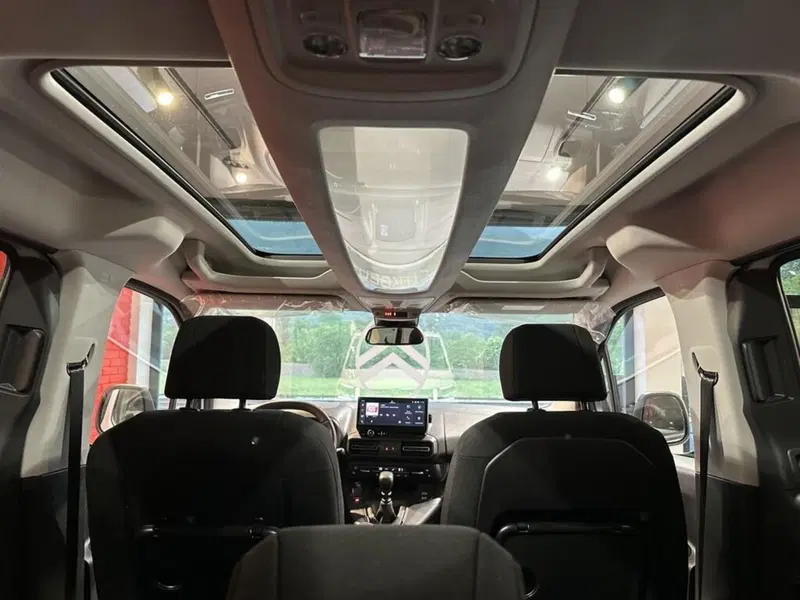 Citroen Berlingo nuova a Sondrio (15)