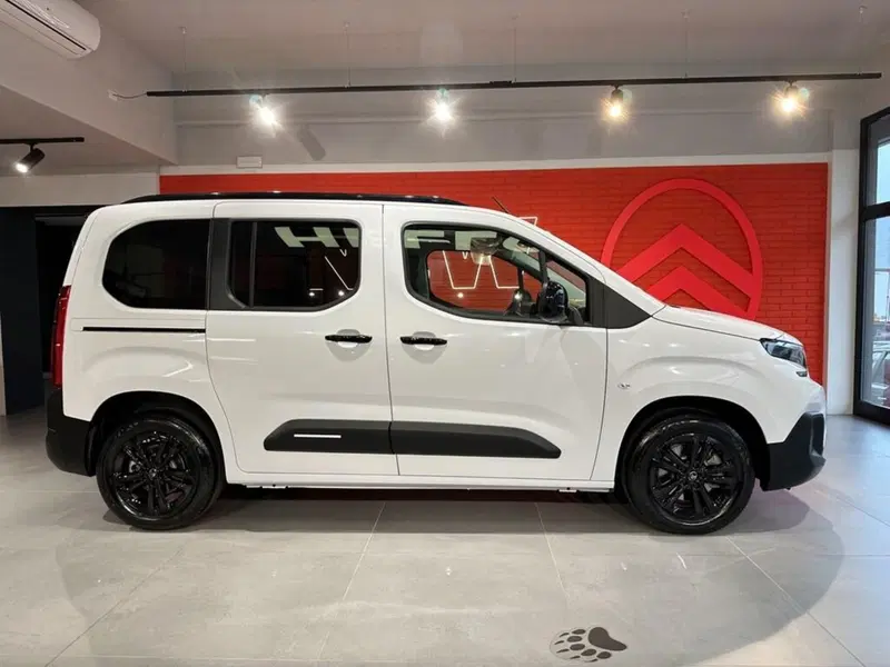 Citroen Berlingo nuova a Sondrio (5)