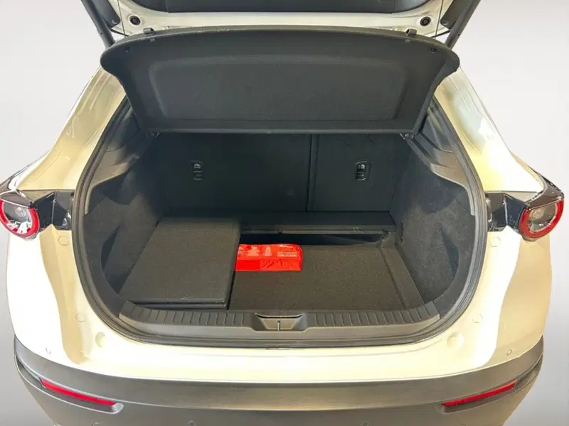 Mazda CX-30 nuova a Verona (11)