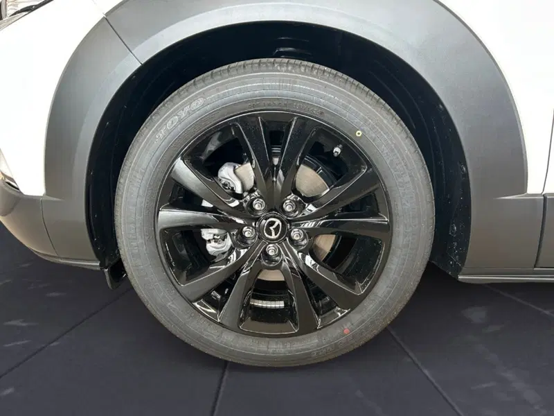 Mazda CX-30 nuova a Verona (7)