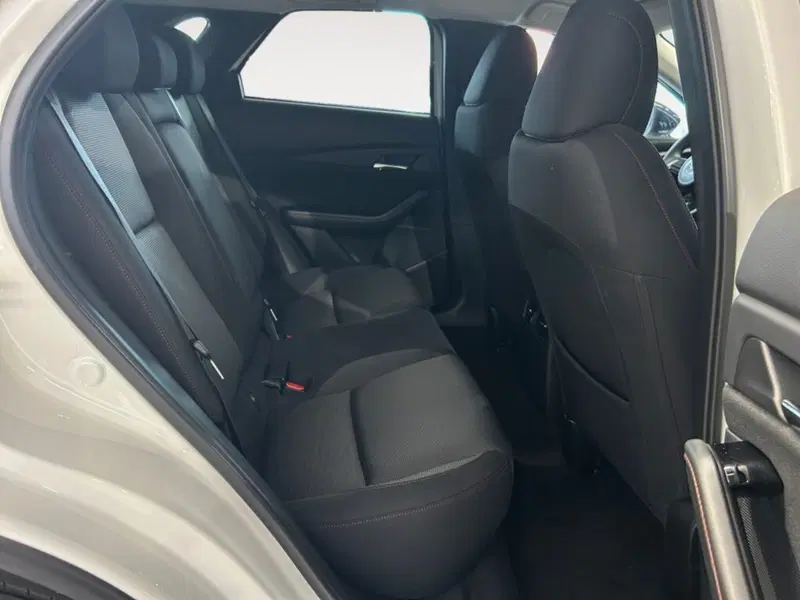 Mazda CX-30 nuova a Verona (9)