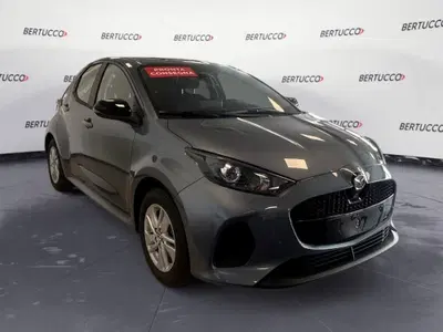 Mazda Mazda2 Hybrid 1.5 vvt full hybrid electric Prime Line e-cvt nuova a Verona
