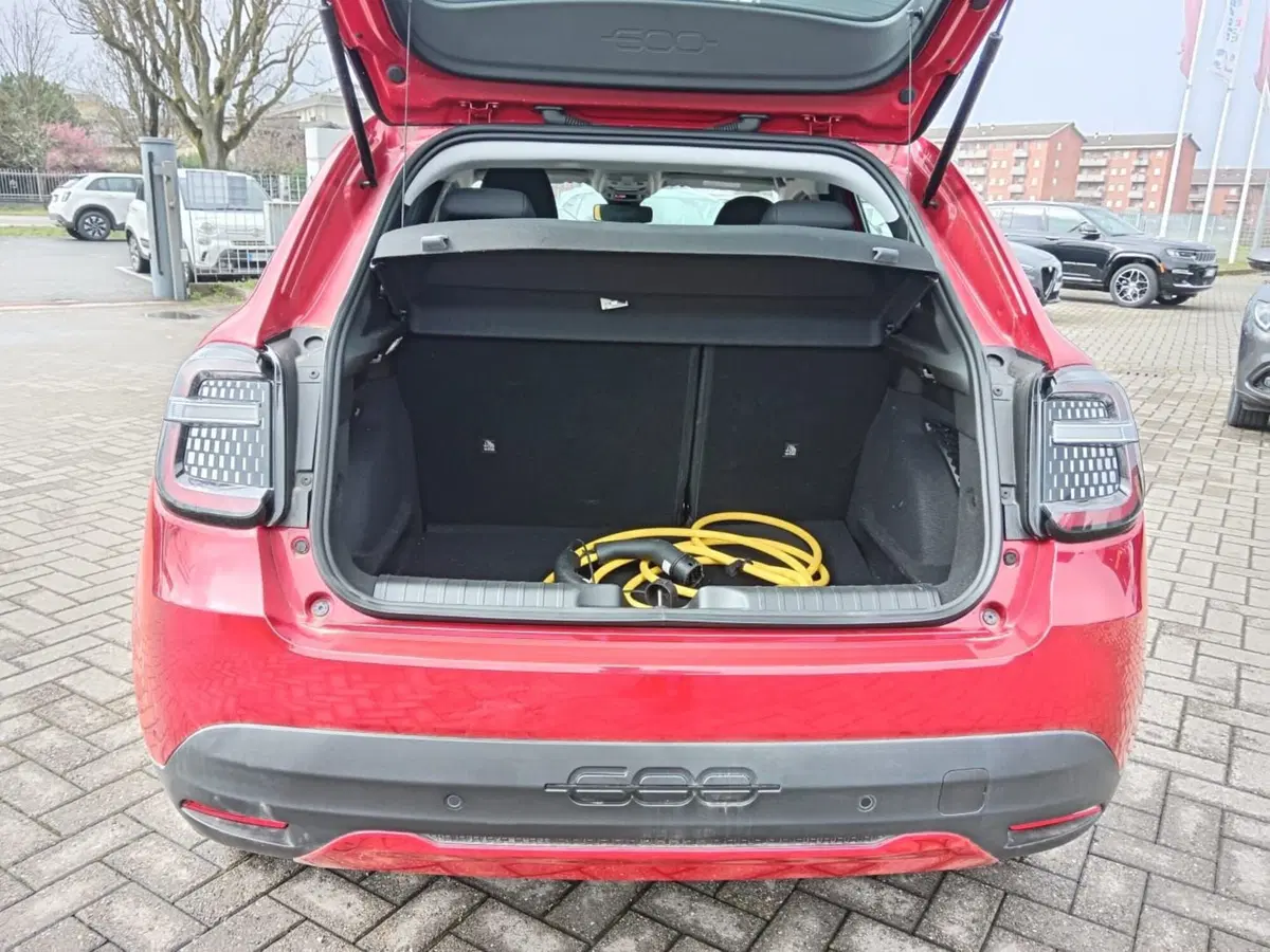 Fiat 600e usata a Alessandria (7)