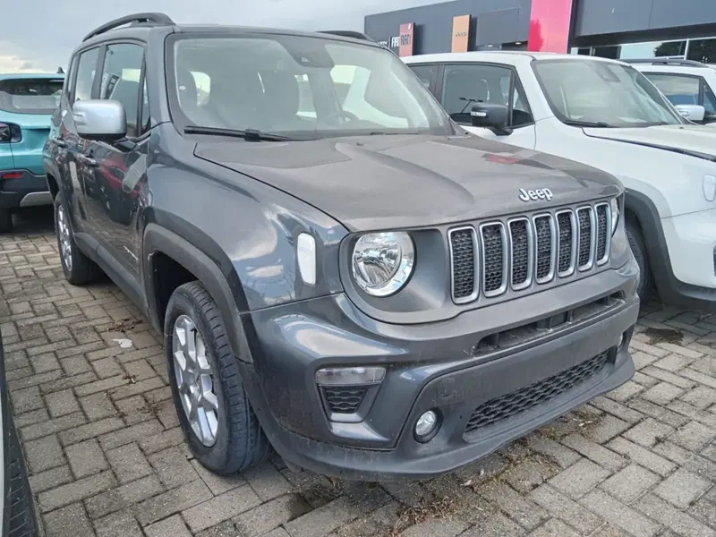 Jeep Renegade nuova a Alessandria (3)