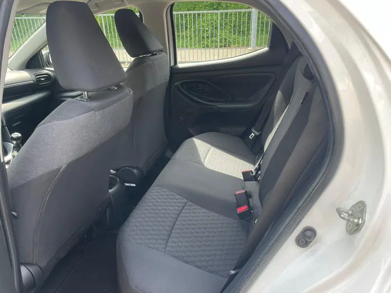 Toyota Yaris usata a Piacenza (13)