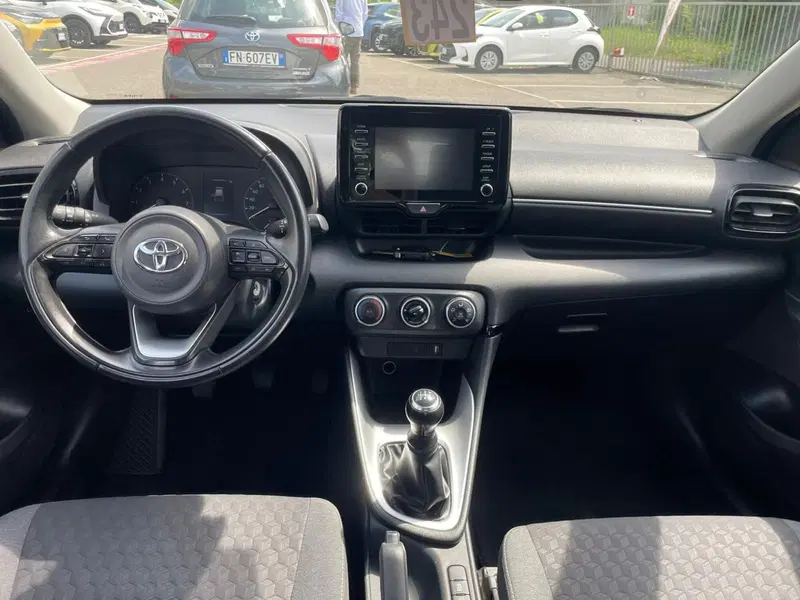 Toyota Yaris usata a Piacenza (14)